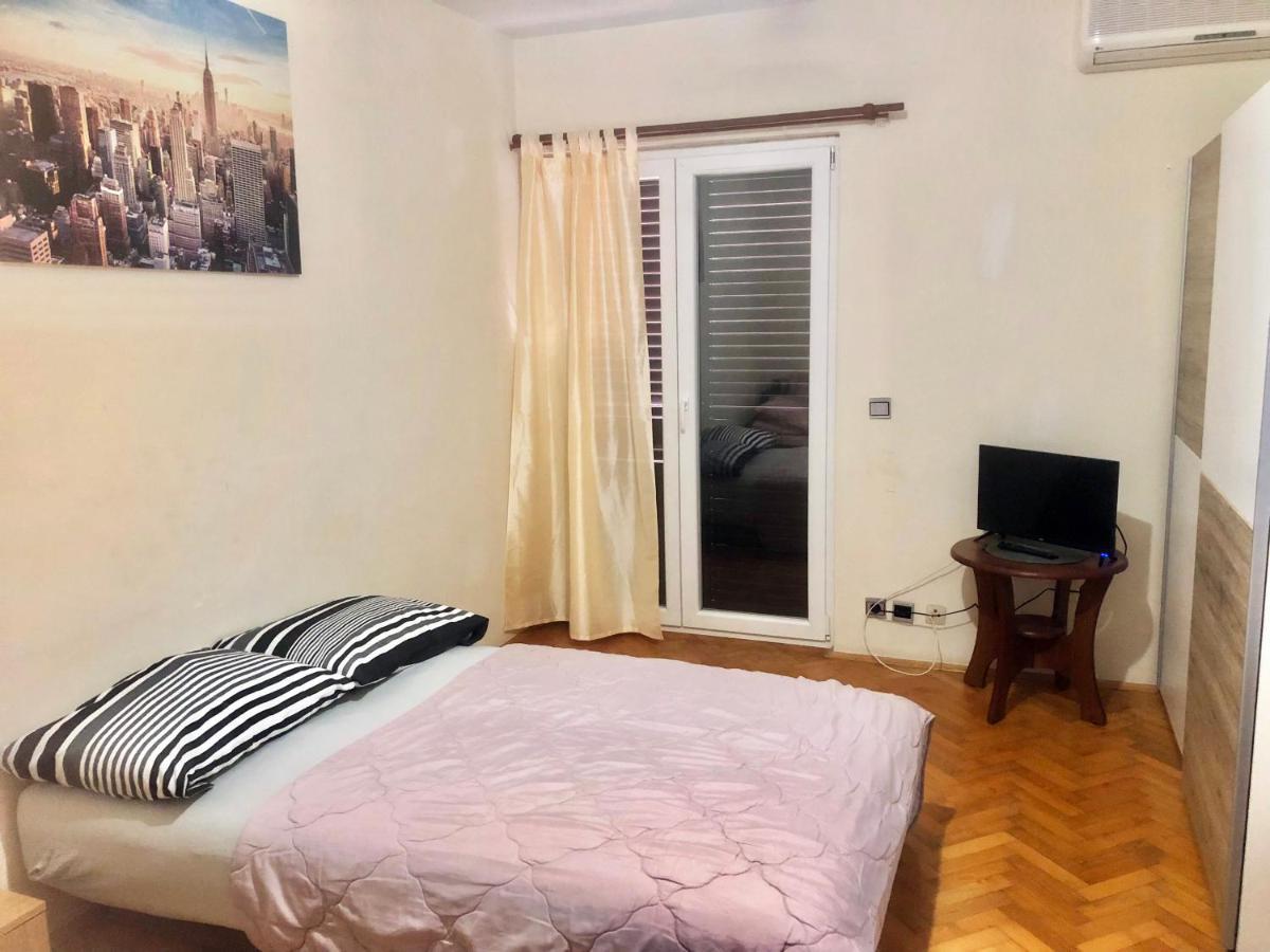 Danyja Apartments Sveti Filip i Jakov Exterior foto