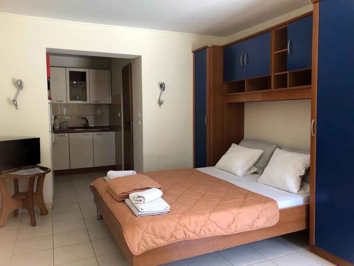 Danyja Apartments Sveti Filip i Jakov Exterior foto