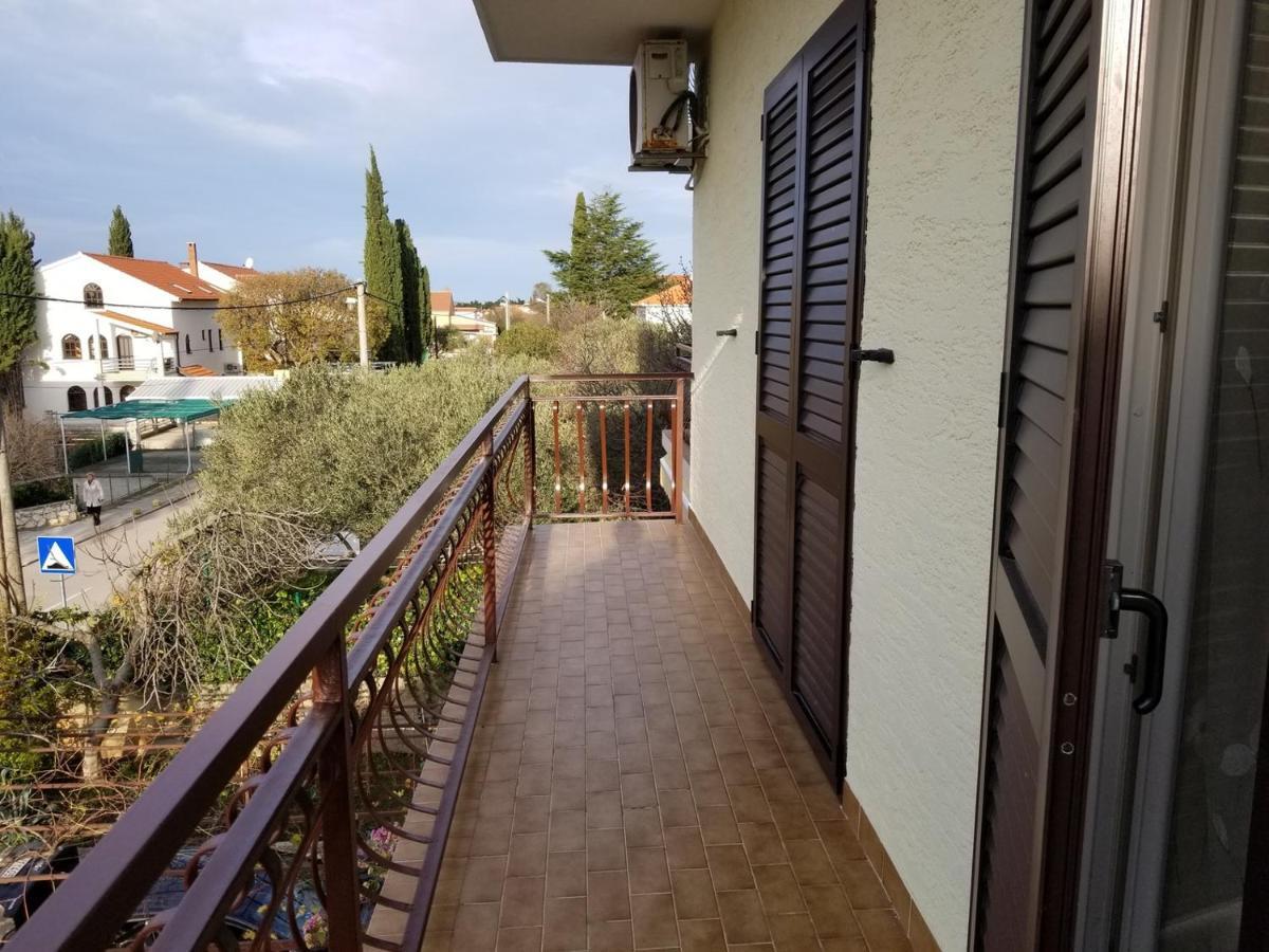 Danyja Apartments Sveti Filip i Jakov Exterior foto