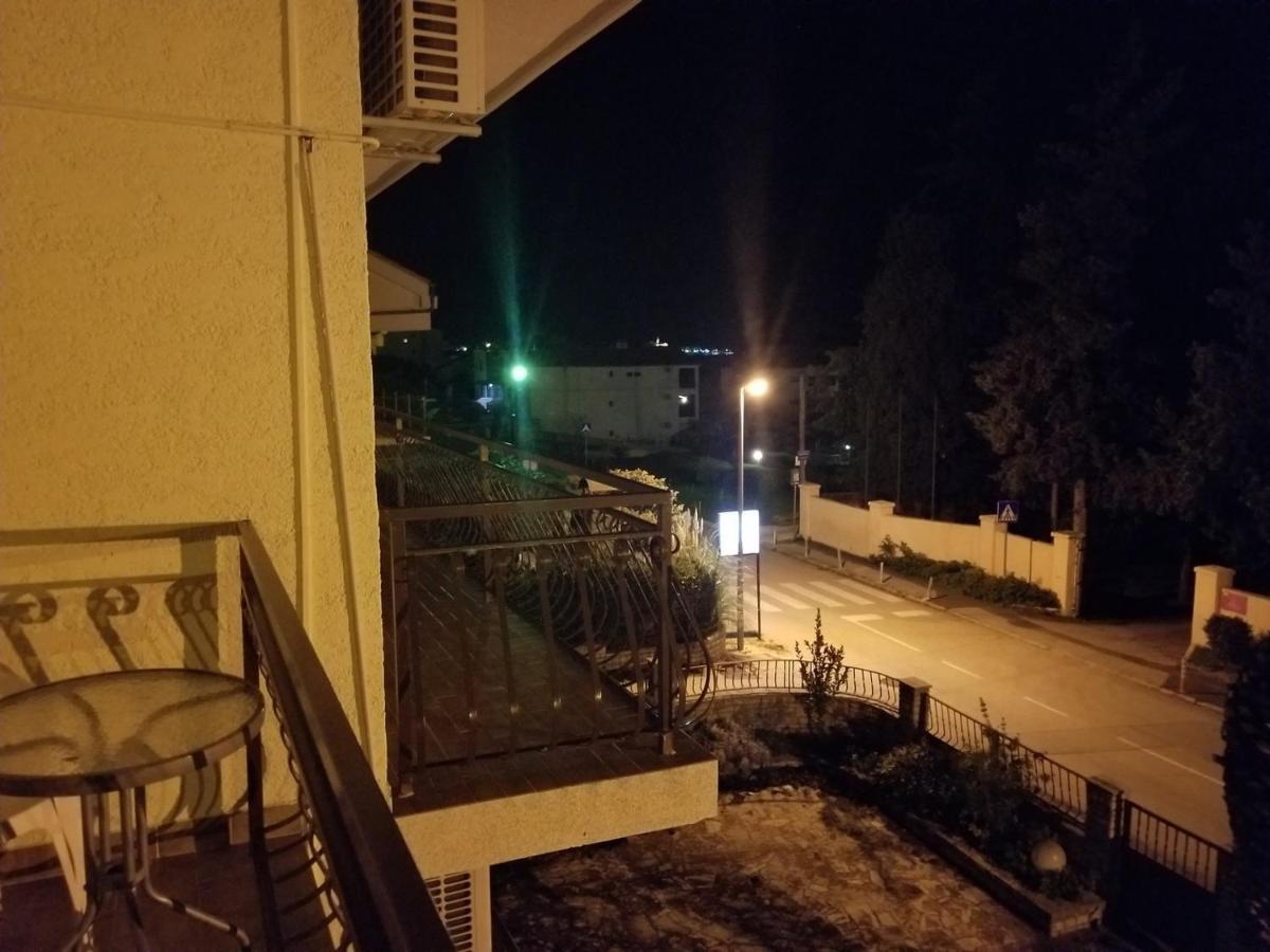 Danyja Apartments Sveti Filip i Jakov Exterior foto